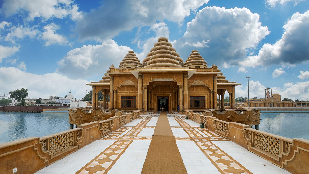 Flight deals to Amritsar from UK