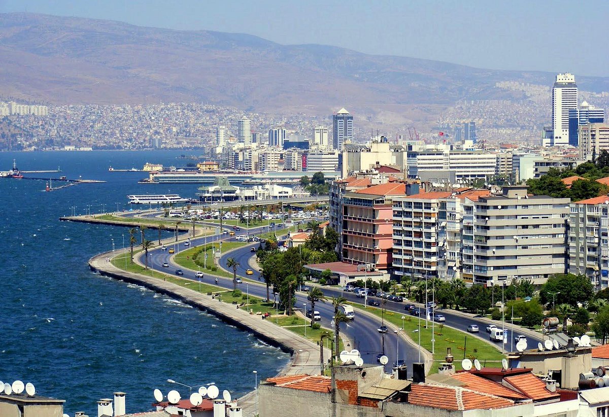 Cheap flights from UK to Izmir 2026