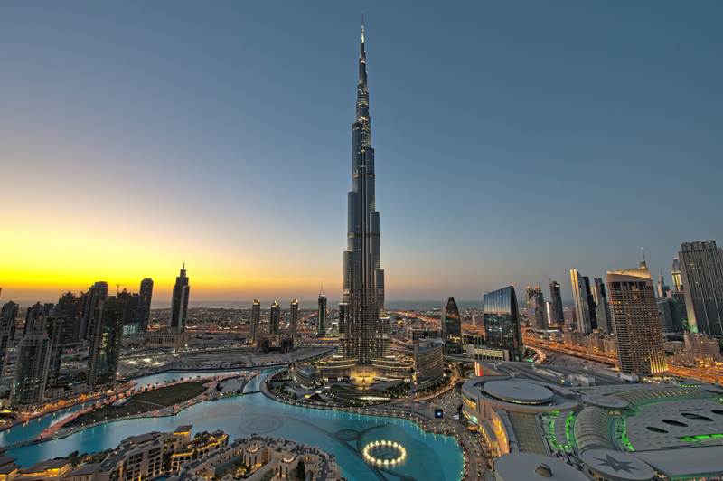 Burj Khalifa Dubai skyline view