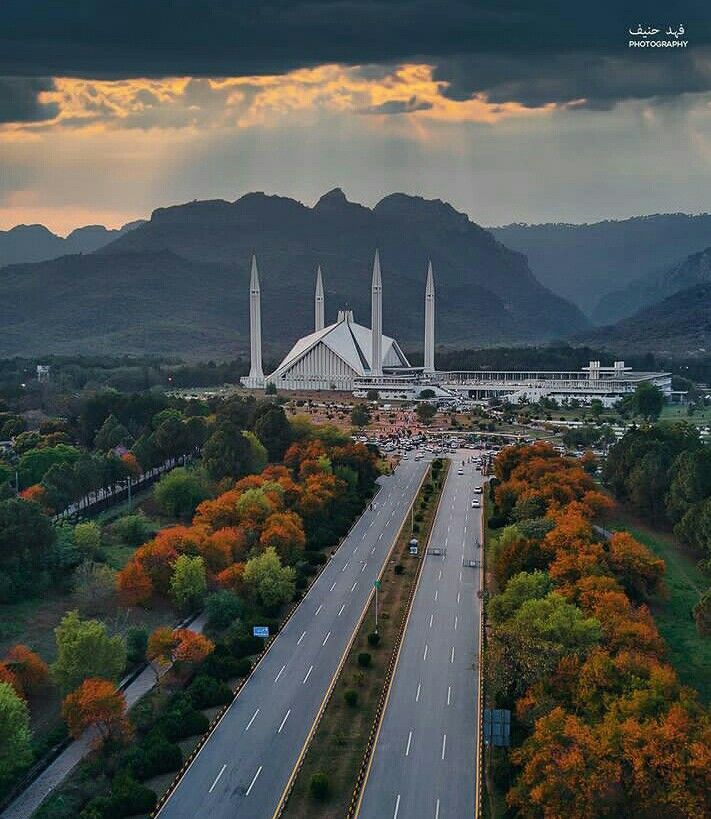 Islamabad with Qatar Airways