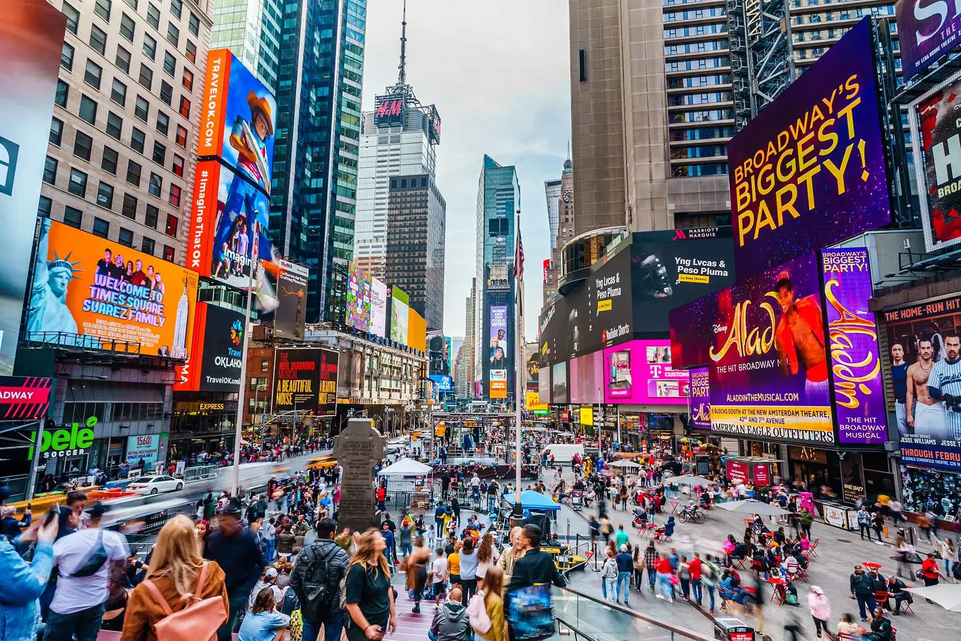 London to New York route image