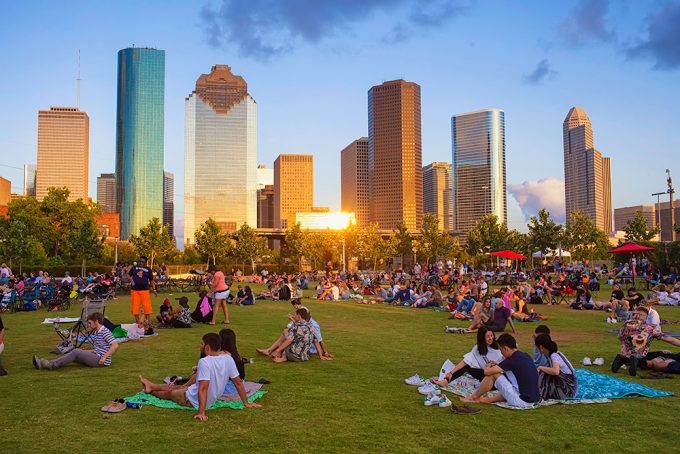 Buffalo Bayou Park in Houston for sightseeing