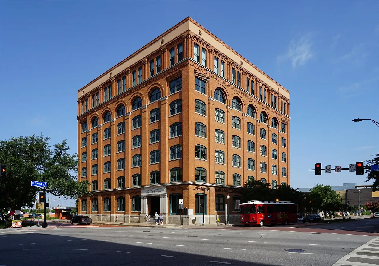 The Sixth Floor Museum Dealey Plaza Dallas
