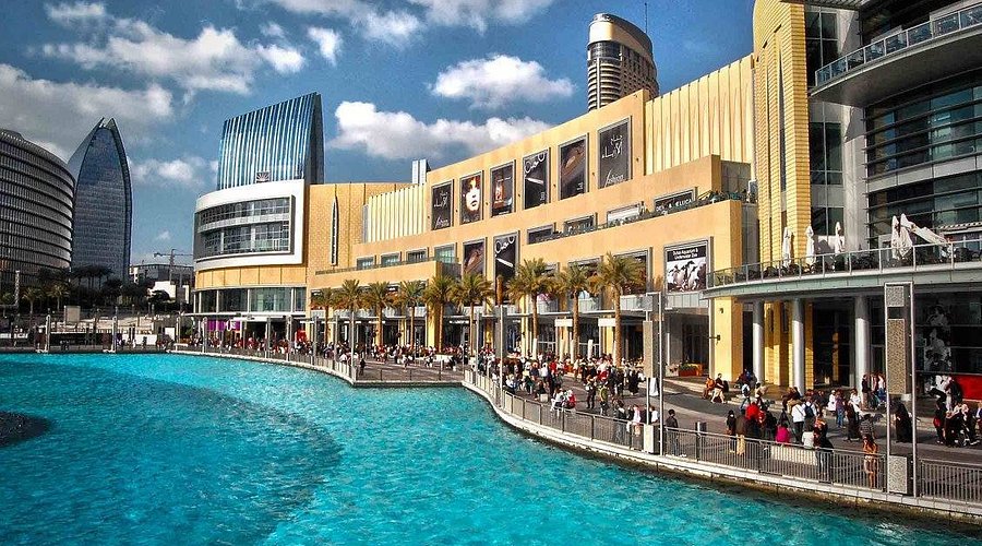 Dubai Mall shopping and entertainment complex